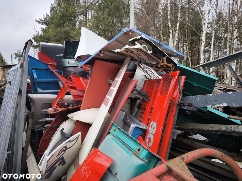 Spojler owiewka zabudowy między osiowa renault daf Volvo Scania - 2