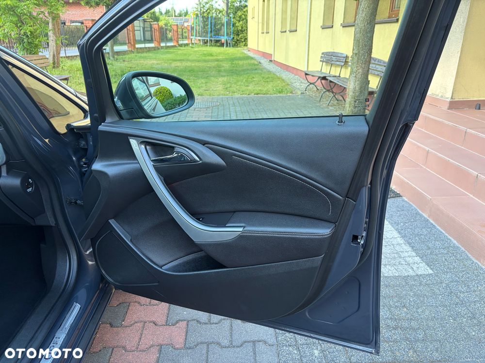 Opel Astra 1.4 Turbo - 28