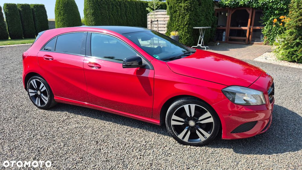 Mercedes-Benz Klasa A 180 (BlueEFFICIENCY) AMG Sport - 9
