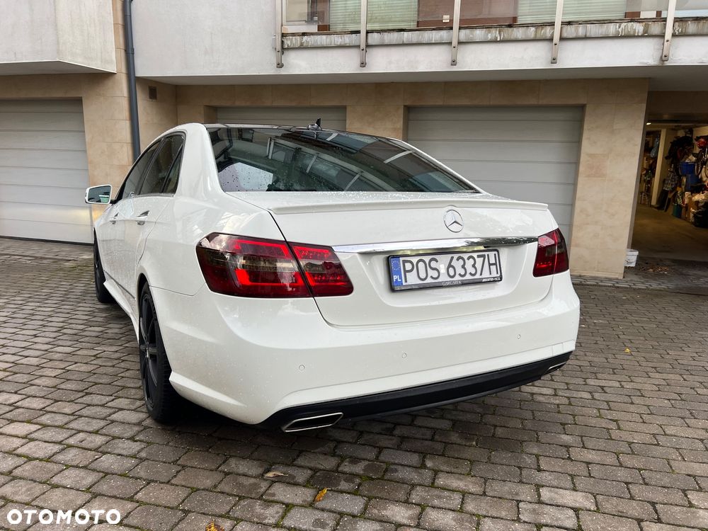 Mercedes-Benz Klasa E 500 4-Matic Avantgarde - 27