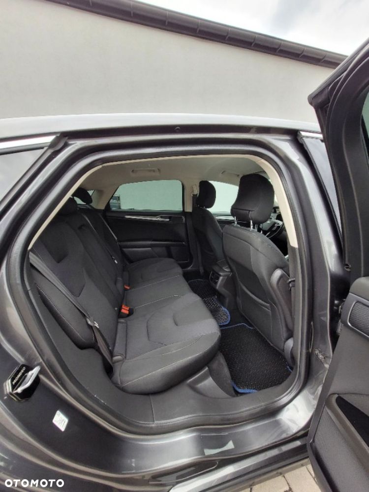 Ford Mondeo 2.0 TDCi Titanium - 16