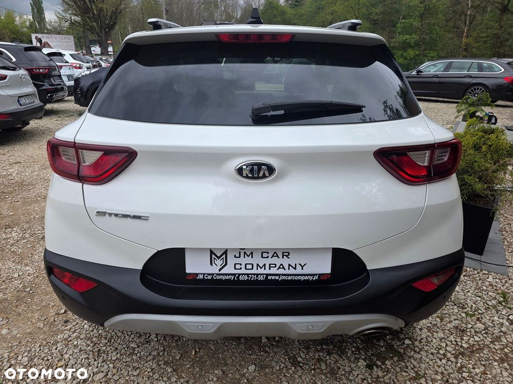 Kia Stonic - 8