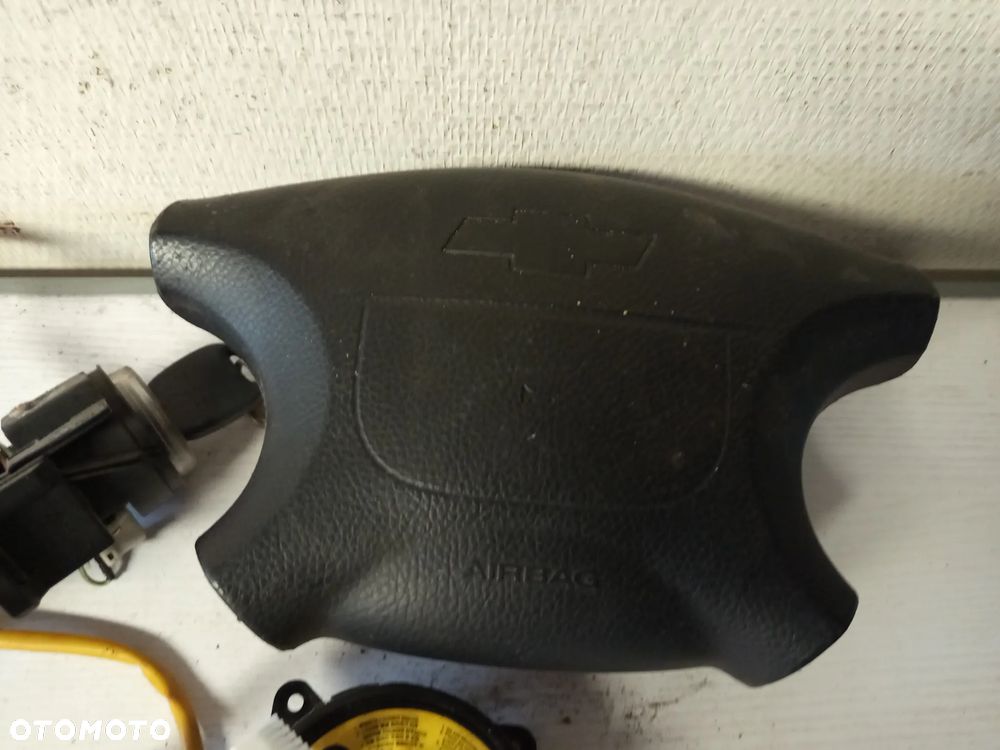 PODUSZKA AIRBAG KIEROWCY CHEVROLET EVANDA 03-06 - 1