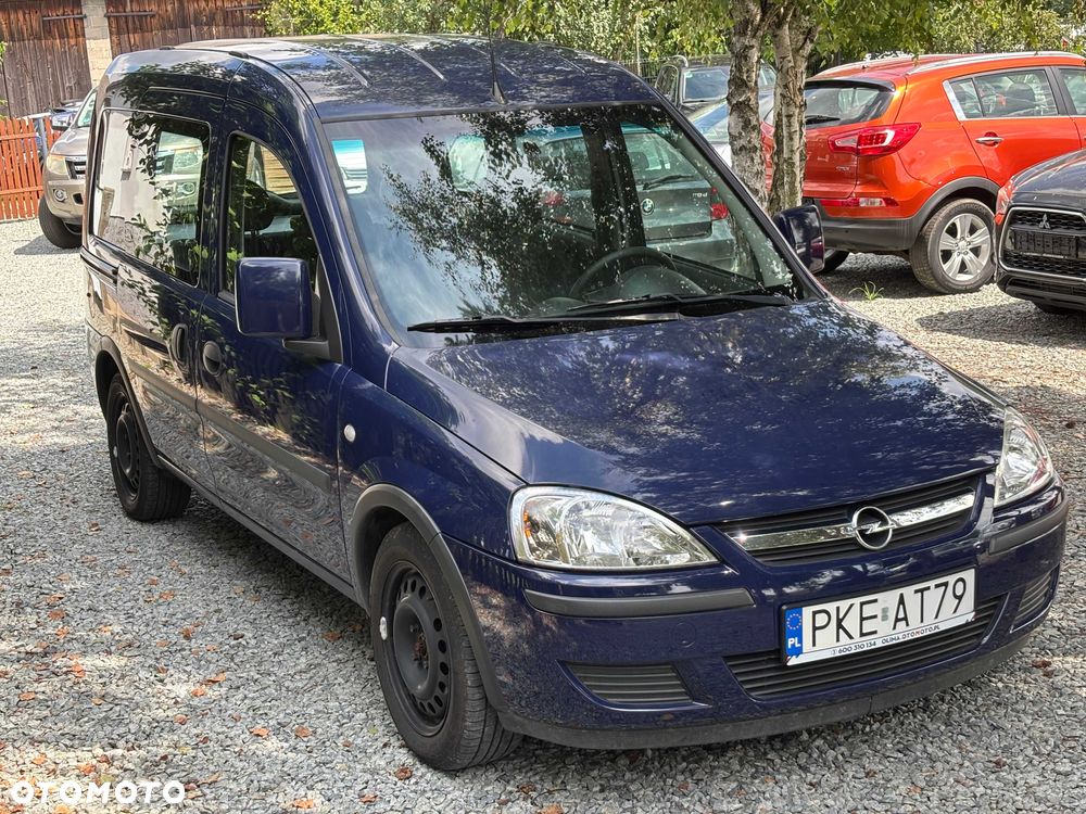 Opel Combo - 1