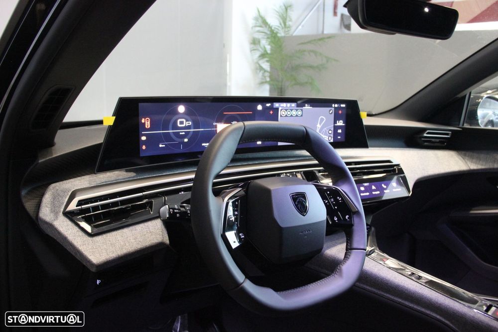 Peugeot 3008 1.2 Hybrid Allure e-DCS6 - 8
