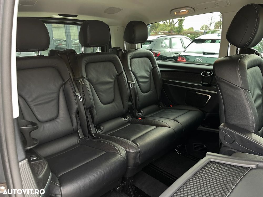 Mercedes-Benz V 300 d Lang 4Matic 9G-TRONIC Exclusive - 13