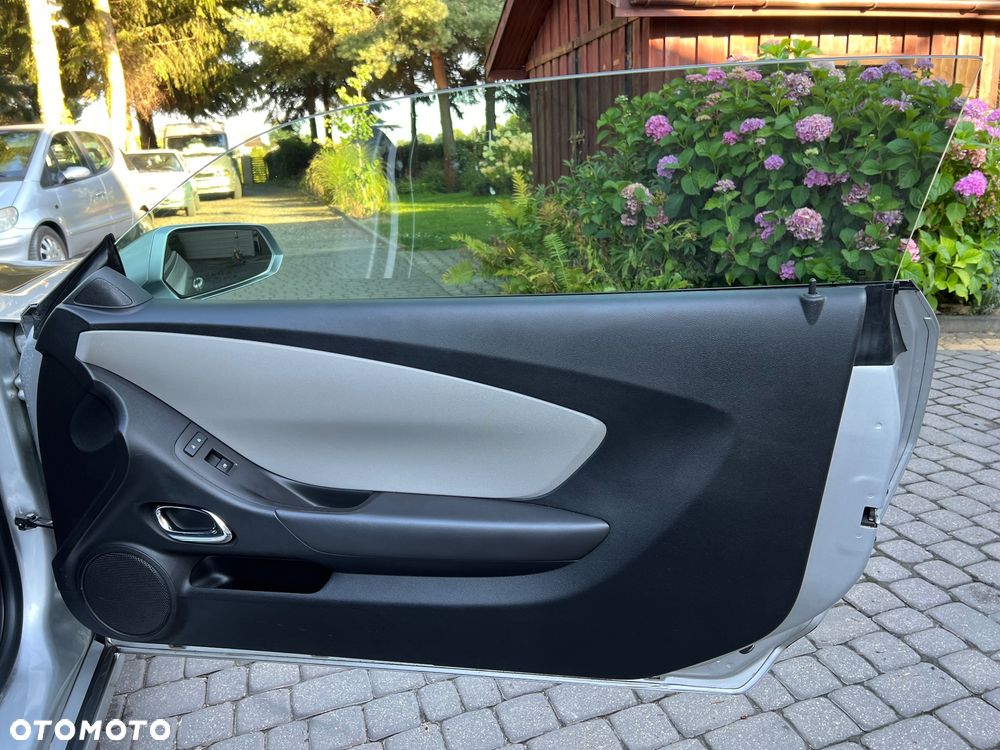 Chevrolet Camaro - 20
