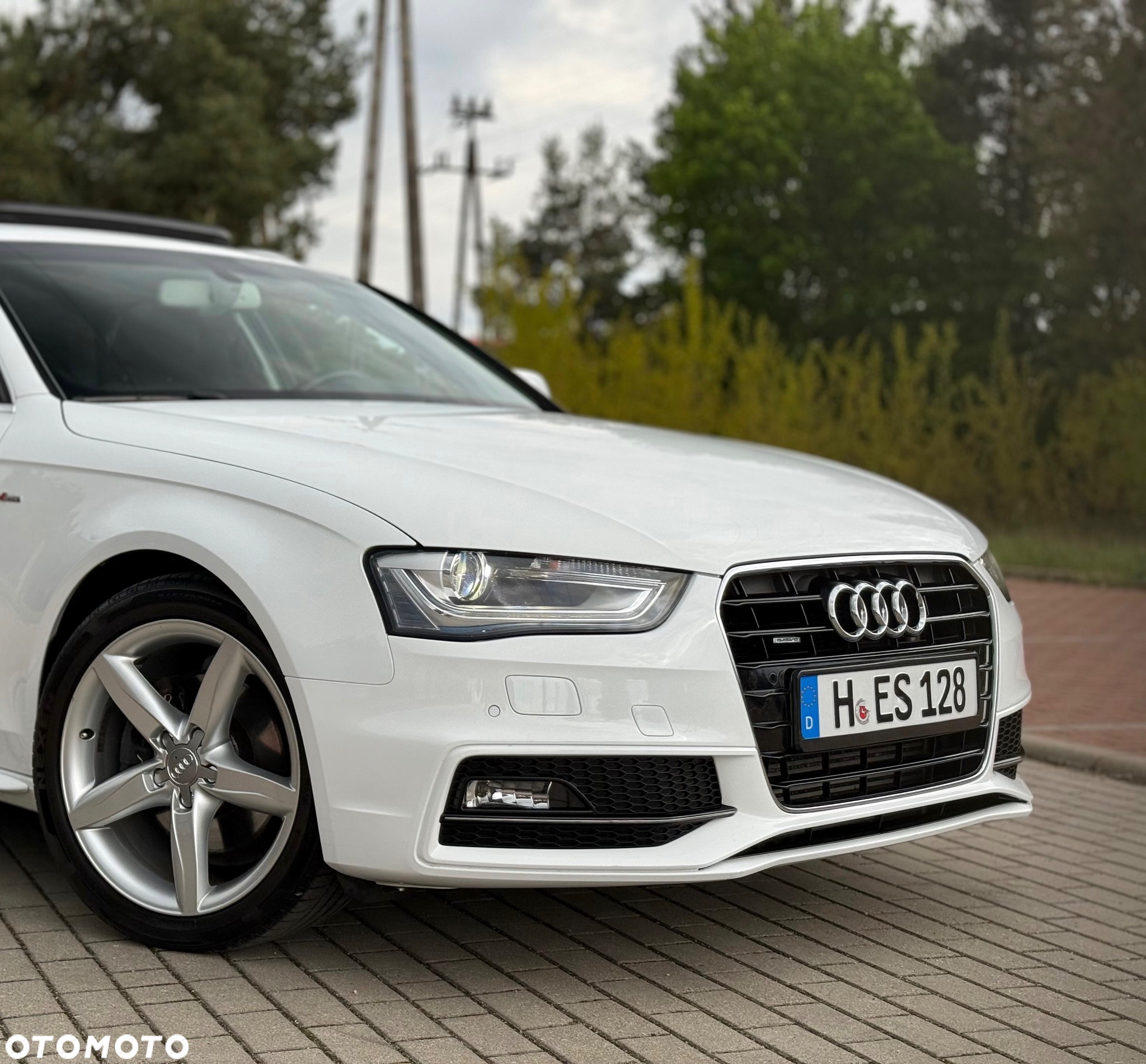 Audi A4 Avant 2.0 TDI DPF quattro S line Sportpaket - 25