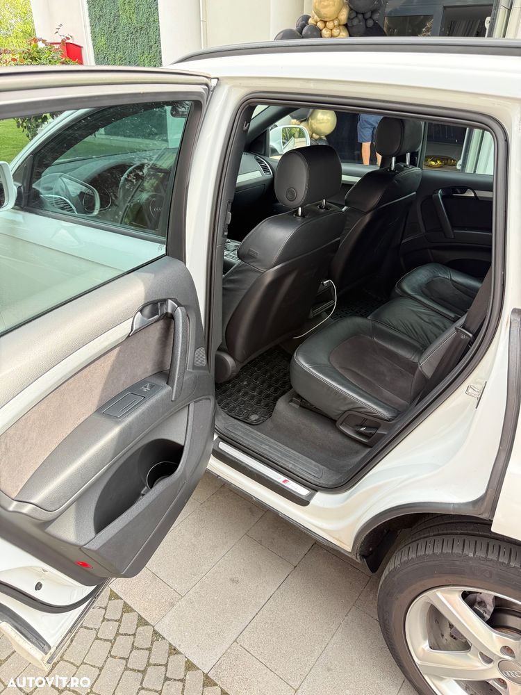 Audi Q7 - 8