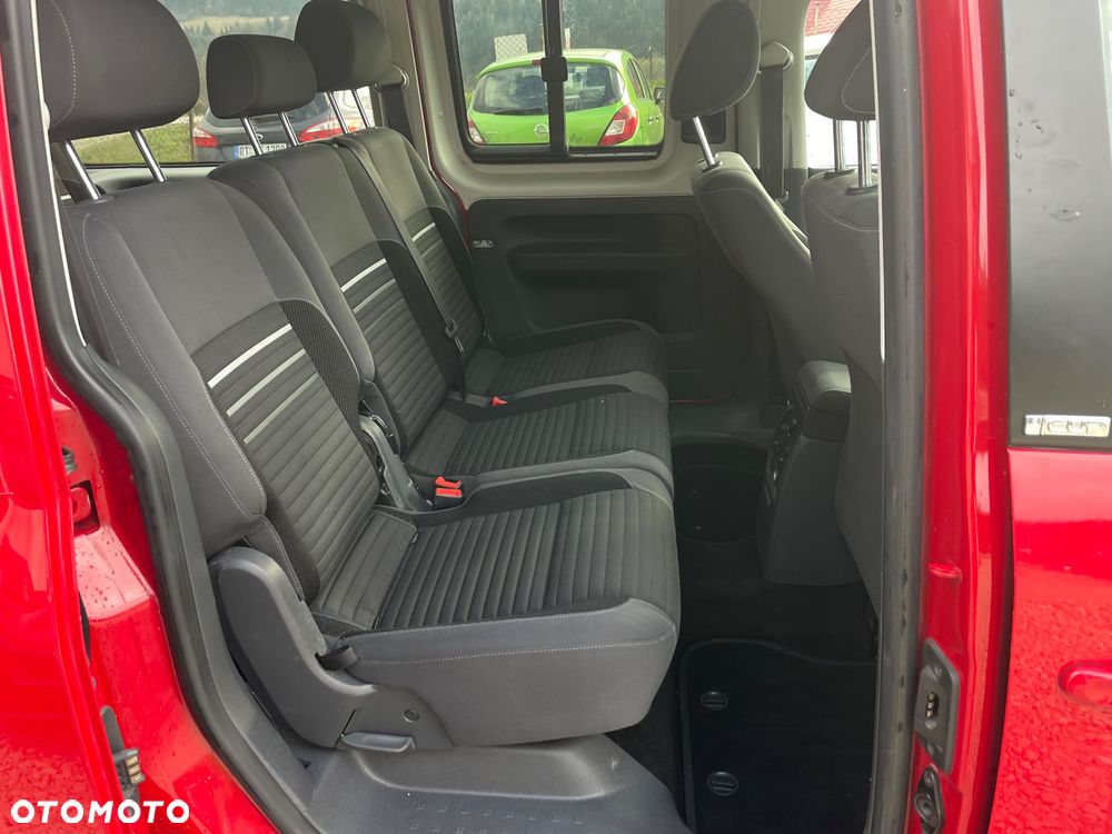 Volkswagen Caddy Maxi Highline BMT - 11