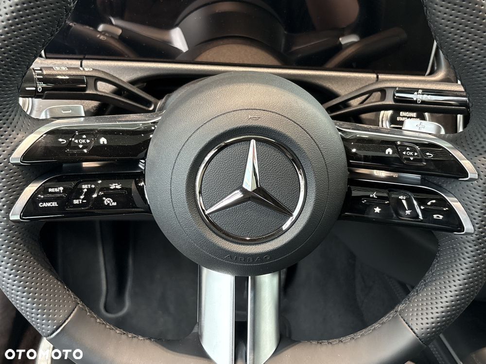 Mercedes-Benz Klasa E 220 d mHEV 4-Matic AMG 9G-Tronic - 14