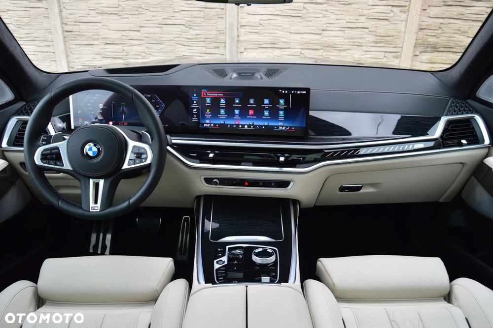 BMW X7 M60i xDrive mHEV sport - 3