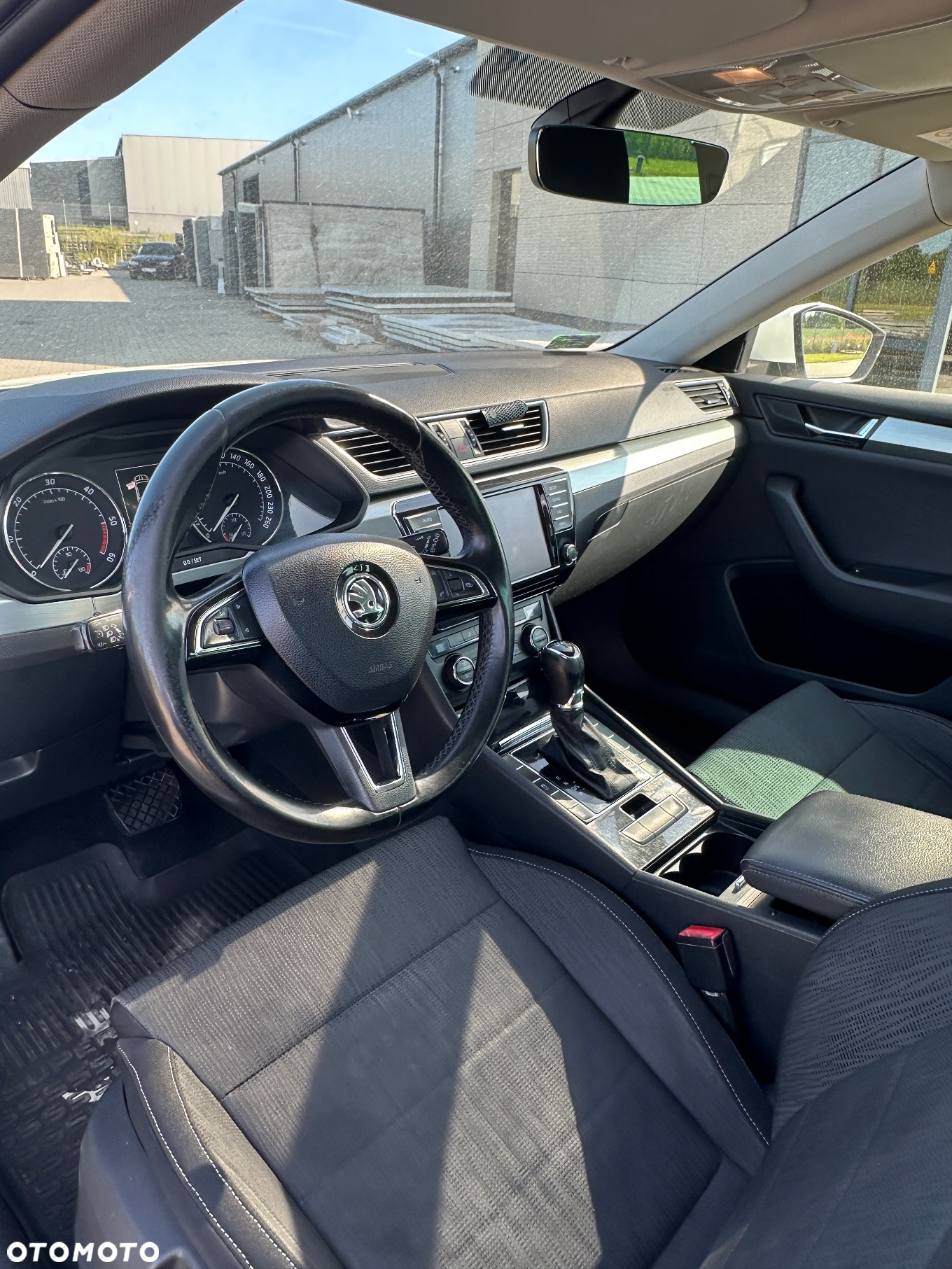 Skoda Superb 2.0 TDI Style DSG - 5