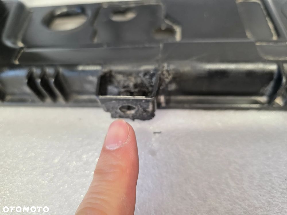 RENAULT CLIO 5 V 19- WZMOCNIENIE CZOŁOWE / PAS PRZEDNI NR 625009467R NR AUKCJI WZM571 - 16