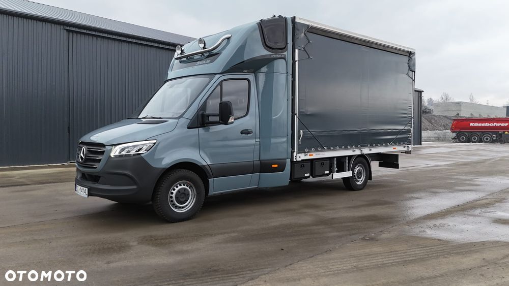 Mercedes-Benz Sprinter - 1