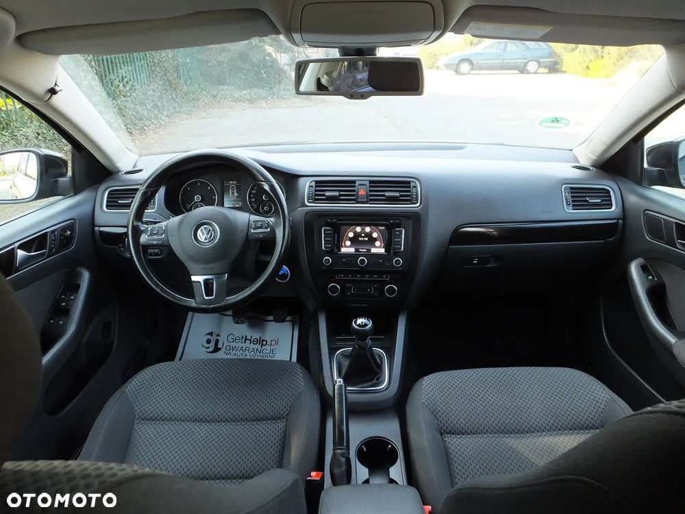 Volkswagen Jetta 1.6 TDI DPF Comfortline - 34