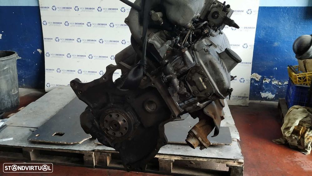 MOTOR COMPLETO BMW 5 -M30B28 - 3