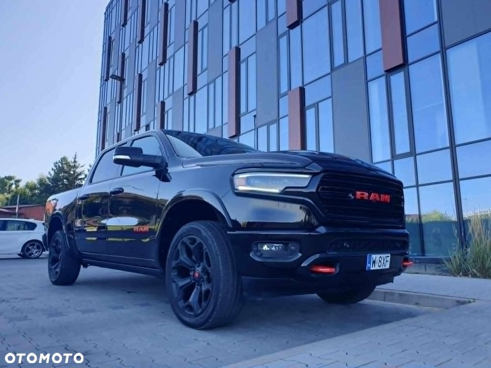 Dodge RAM 5.7 4x4 - 2