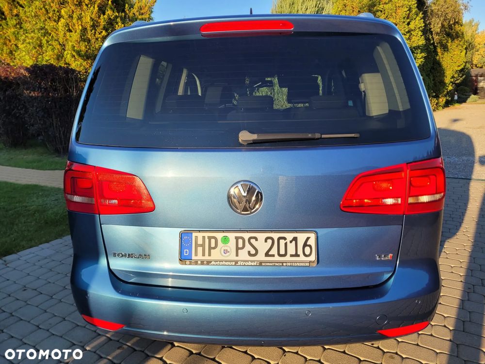 Volkswagen Touran - 24