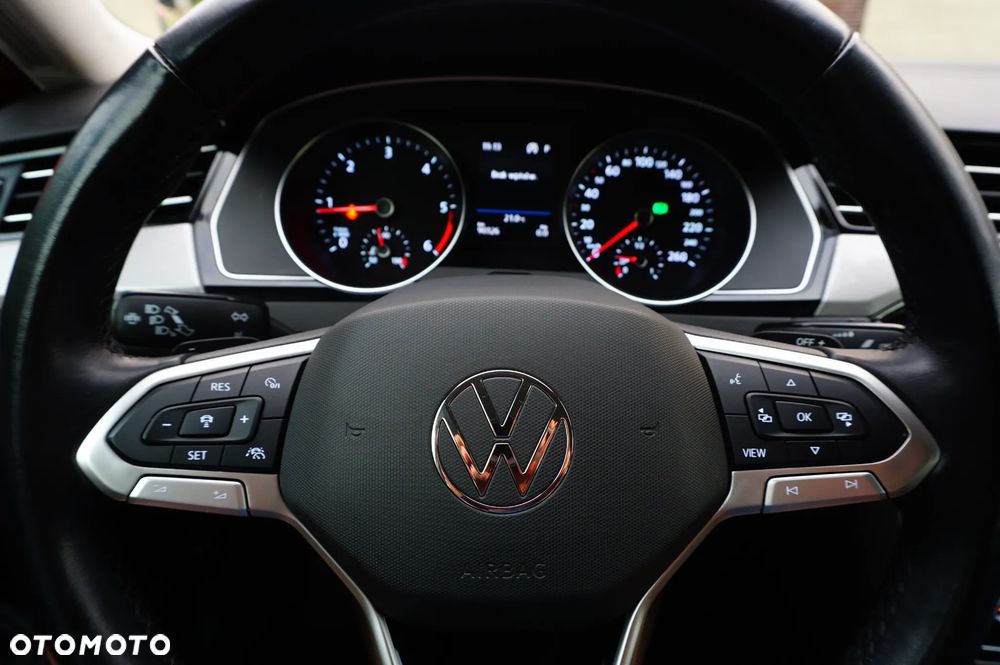 Volkswagen Passat 2.0 TDI EVO Business DSG - 34