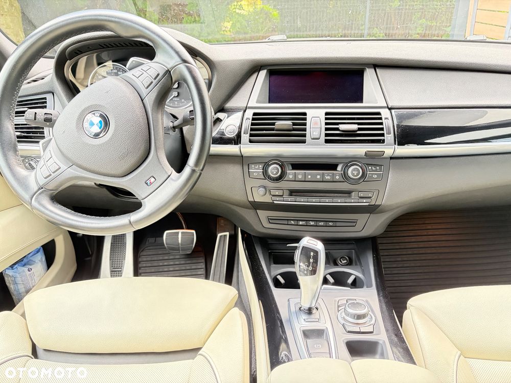 BMW X5 - 12