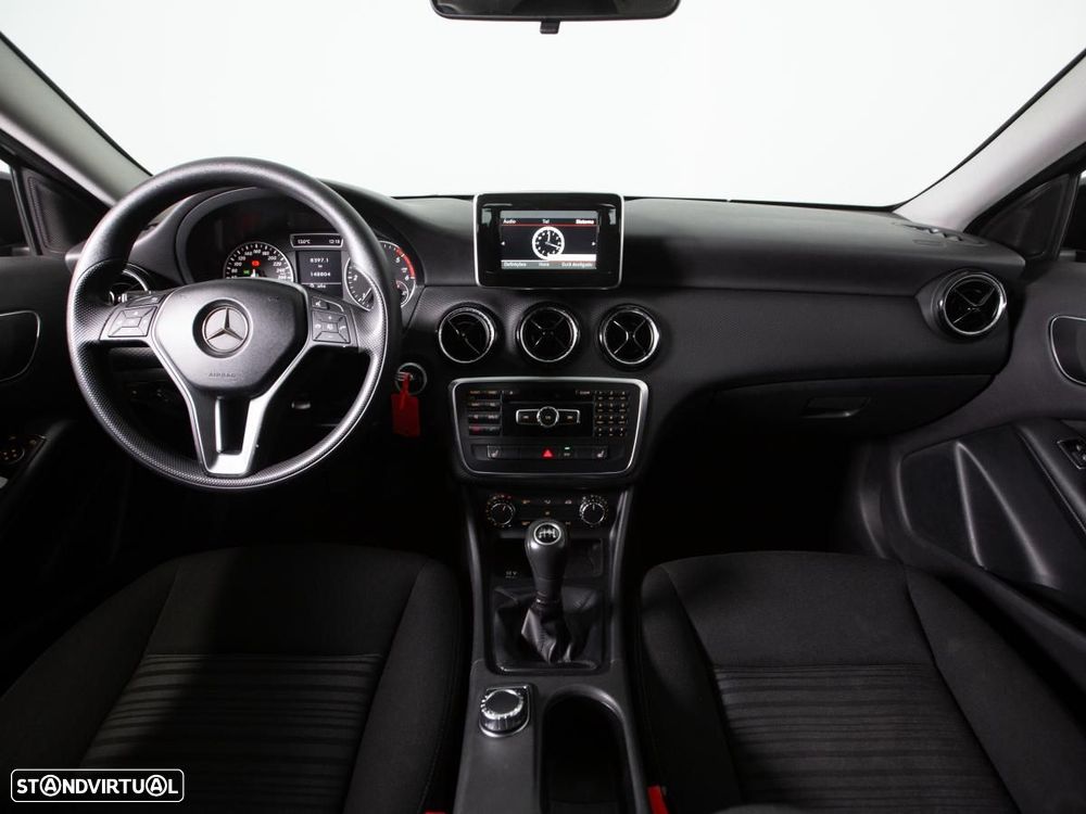 Mercedes-Benz A 180 - 6