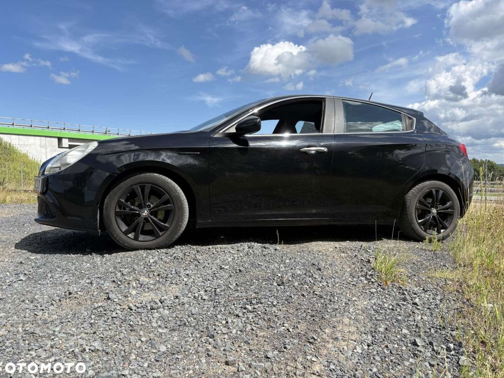 Alfa Romeo Giulietta - 1