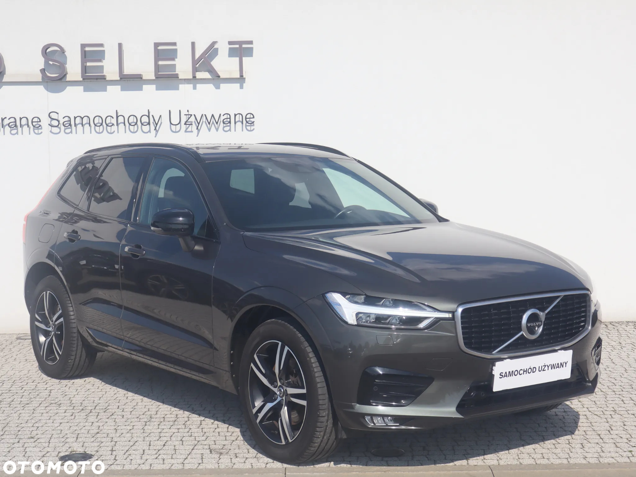 Volvo XC 60 B5 D AWD R-Design - 8