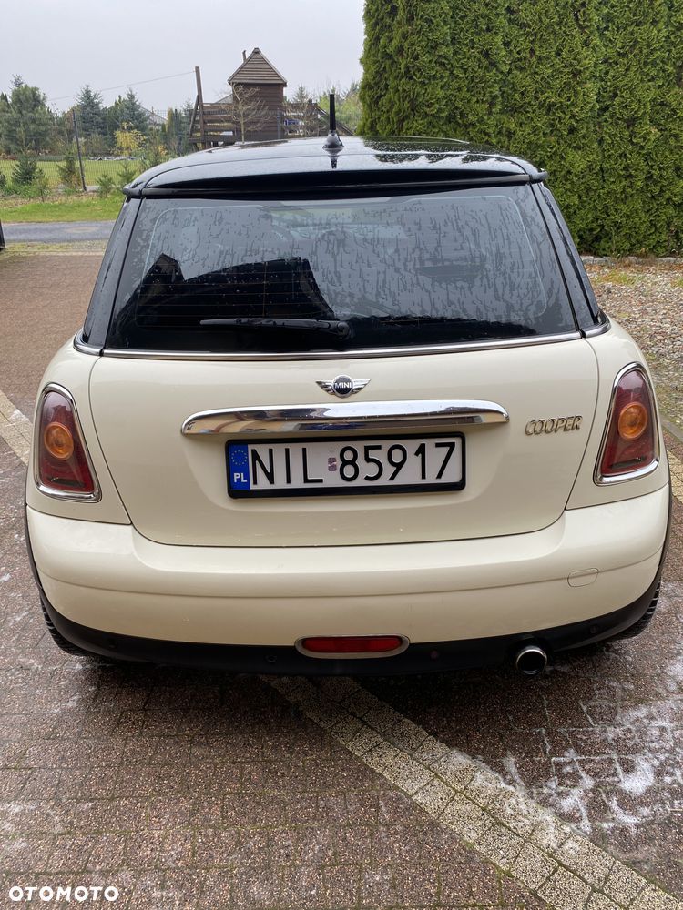 MINI Cooper Standard - 13