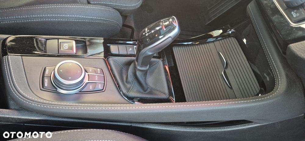 BMW X2 sDrive16d - 16