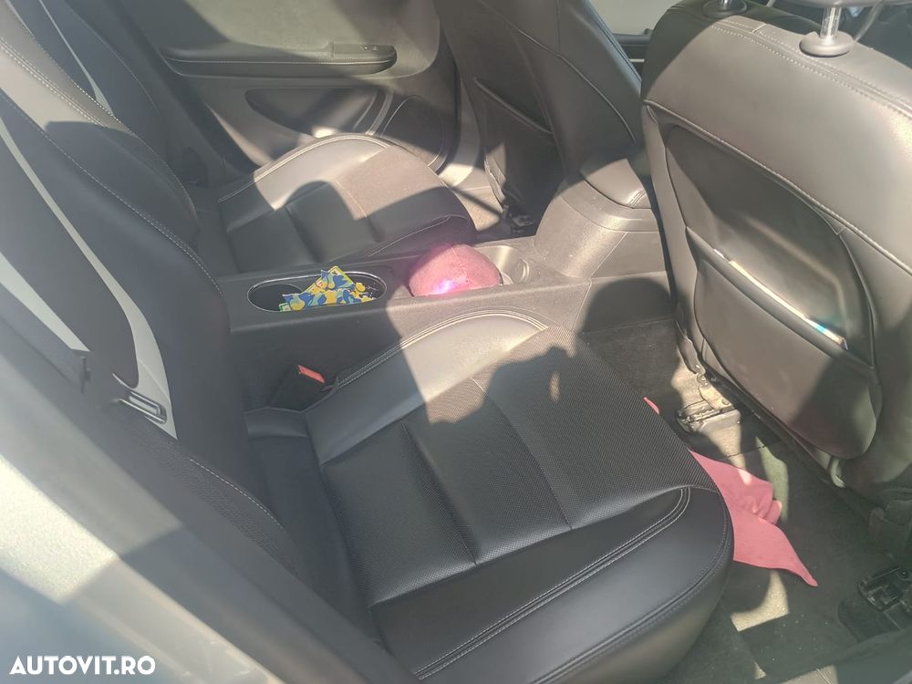 Chevrolet Volt Exclusive - 10