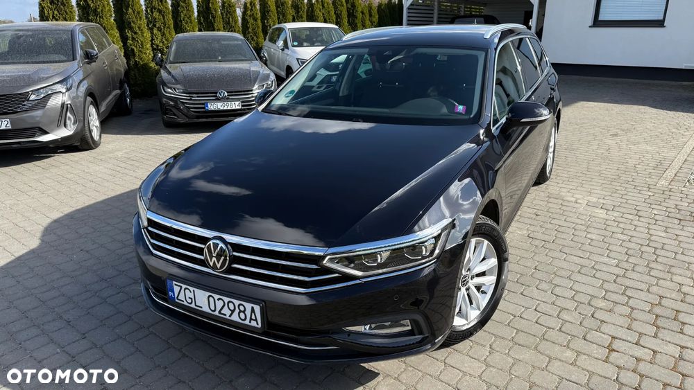 Volkswagen Passat 2.0 TDI SCR DSG Business - 3