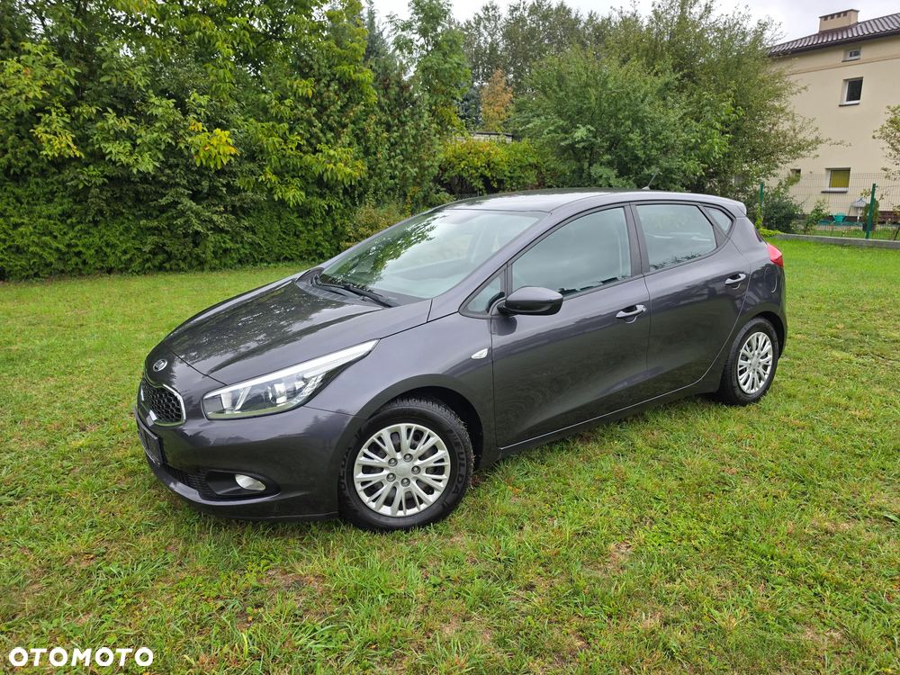Kia Ceed 1.4 CVVT Attract - 10