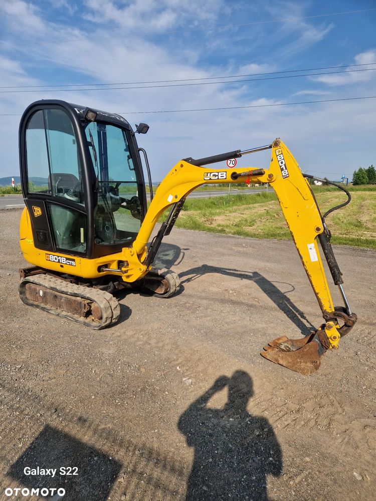 JCB 8018 - 6