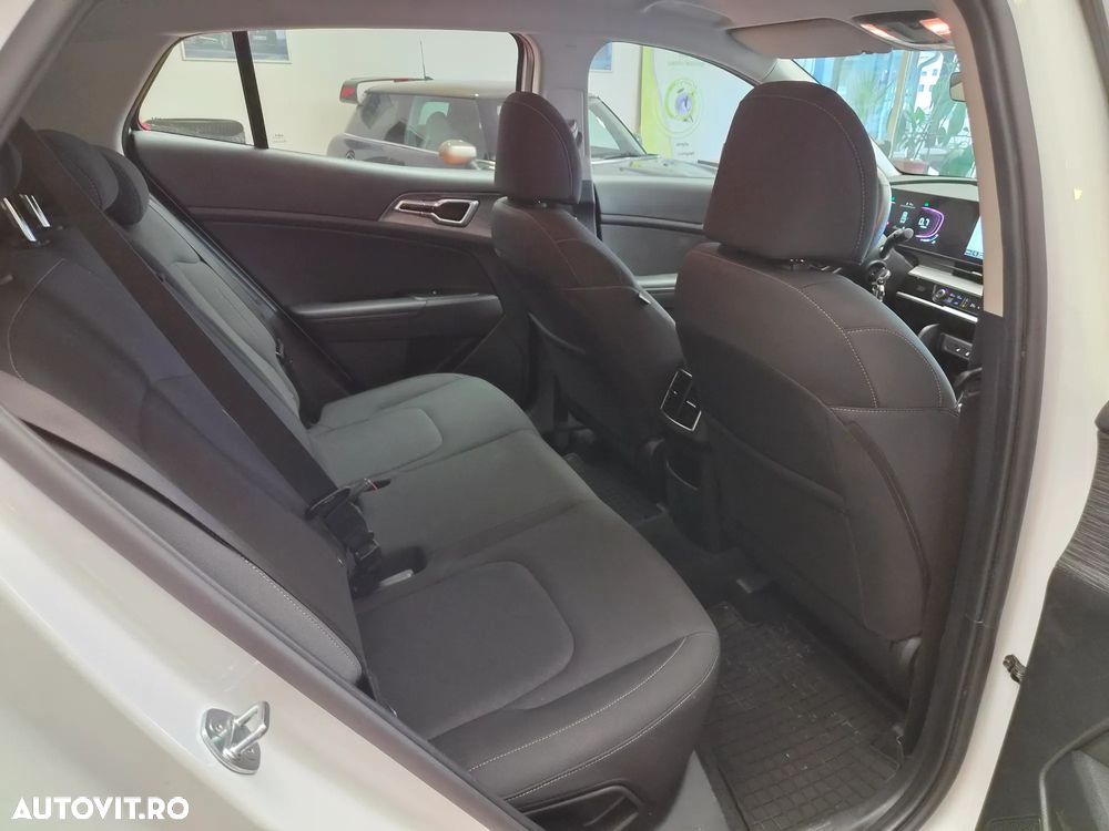 Kia Sportage 1.6 T-GDI 6MT 4x2 Business Line - 14