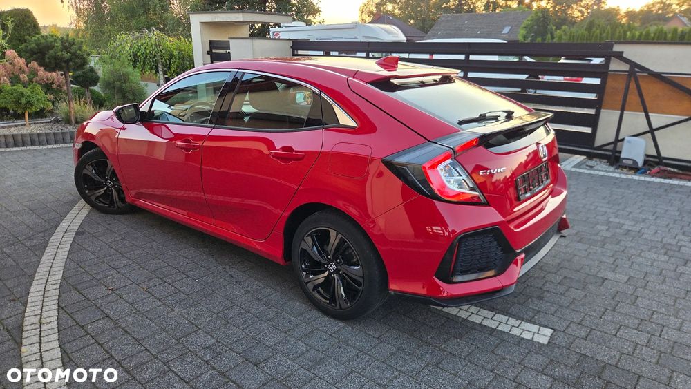 Honda Civic 1.0 i-VTEC Turbo Comfort Sport Line - 4