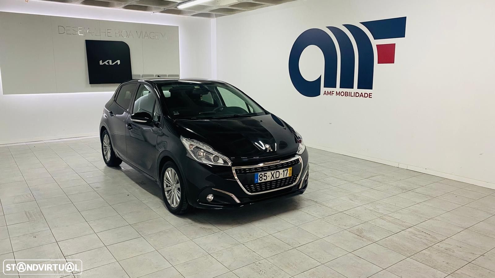 Peugeot 208 1.2 PureTech Signature - 1