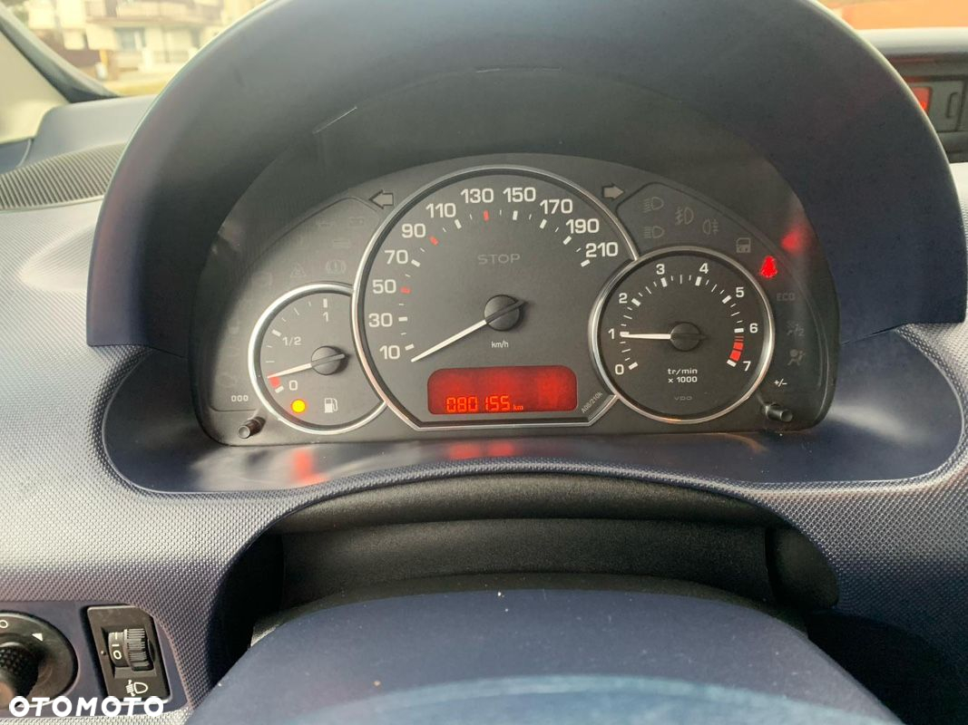 Peugeot 1007 1.4 Trendy - 13