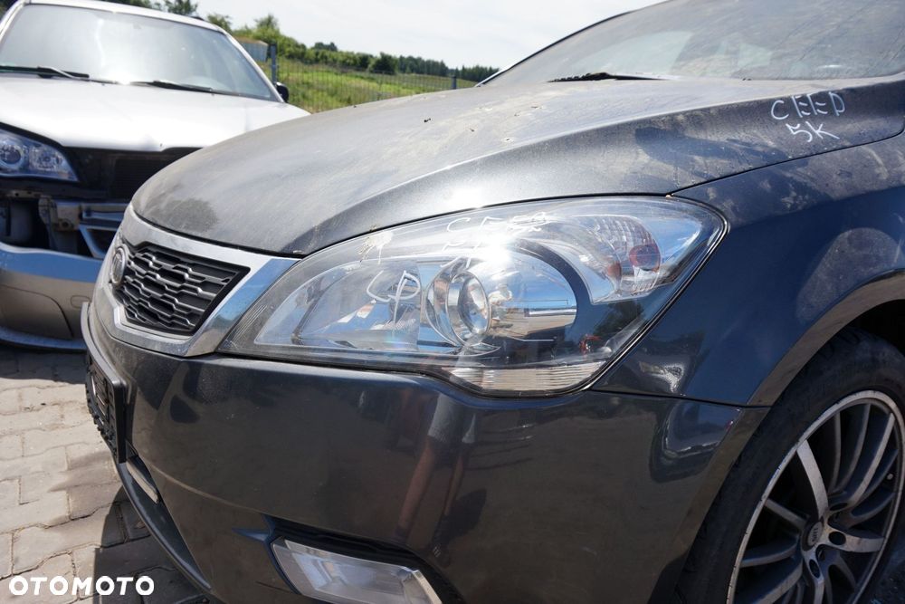 MASKA ZDERZAK BŁOTNIKI LAMPY CEED I LIFT 5K  KIA 2009-2012 CZARNY PRZÓD KOMPLETNY - 23