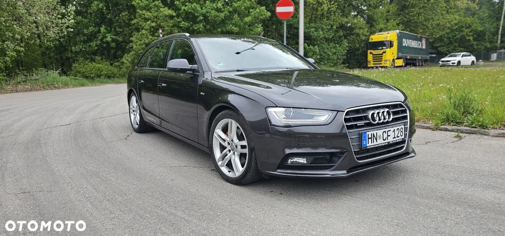 Audi A4 Avant 2.0 TDI DPF quattro S tronic S line Sportpaket - 1