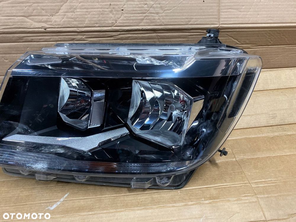 LAMPA LEWA ZWYKŁA VW CRAFTER II MAN TGE 7C1941005 - 2