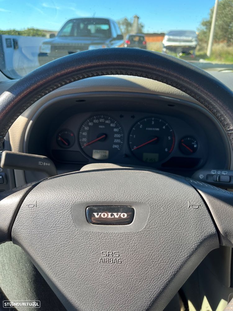Volvo V40 1.9 D CR - 12