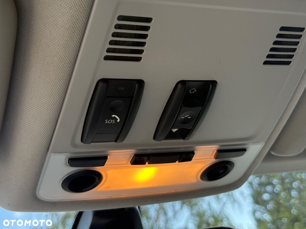 BMW Seria 3 - 16