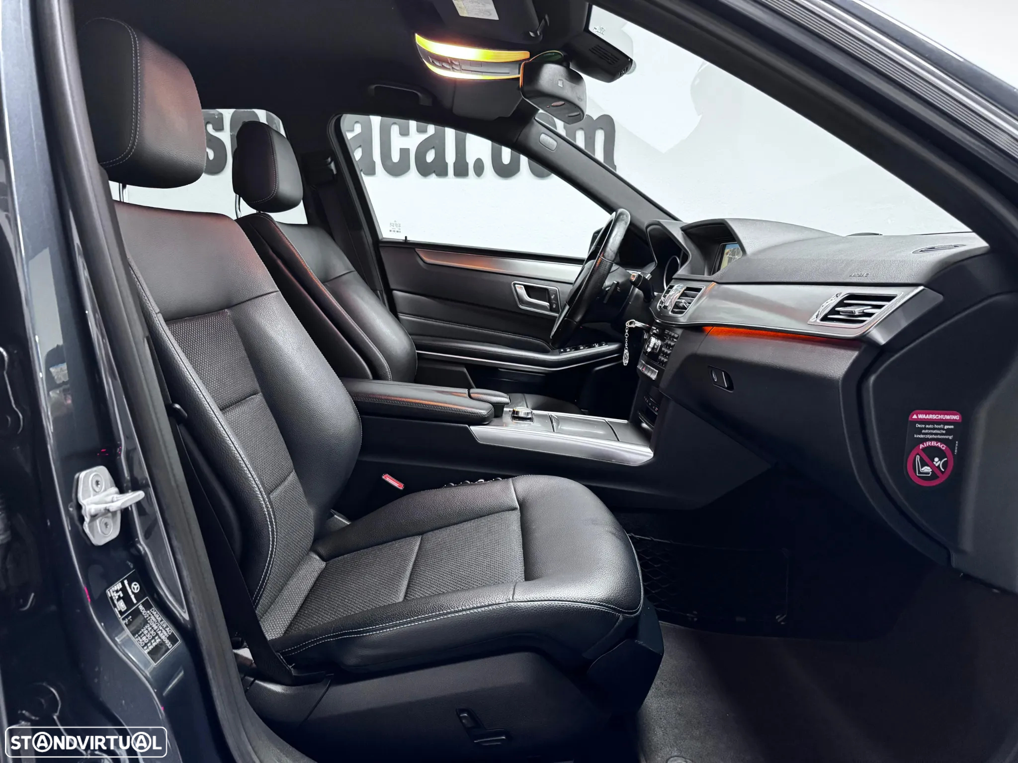 Mercedes-Benz E 300 Bluetec Hybrid Avantgarde - 18