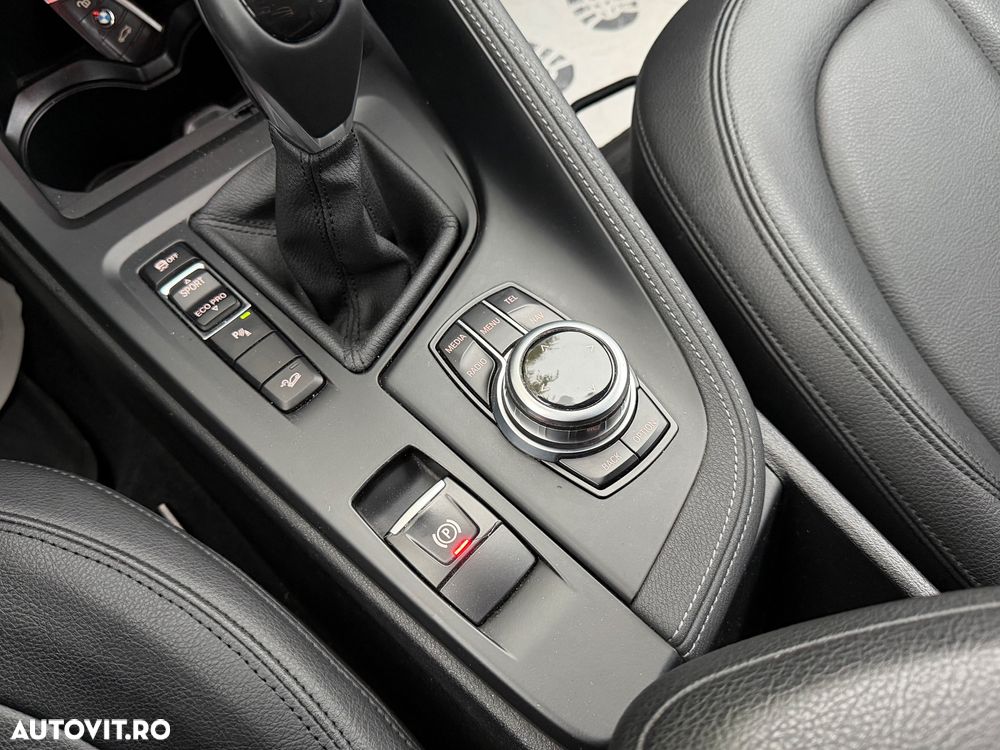 BMW X1 xDrive18d - 15