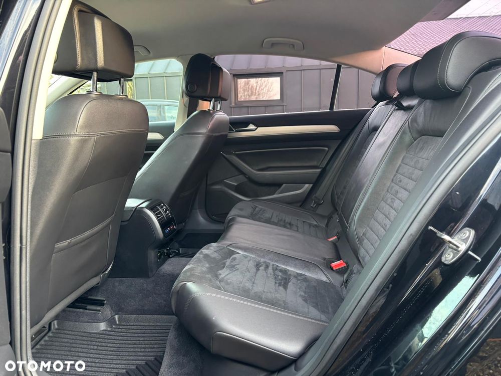 Volkswagen Passat 2.0 TDI BMT Highline DSG7 - 22