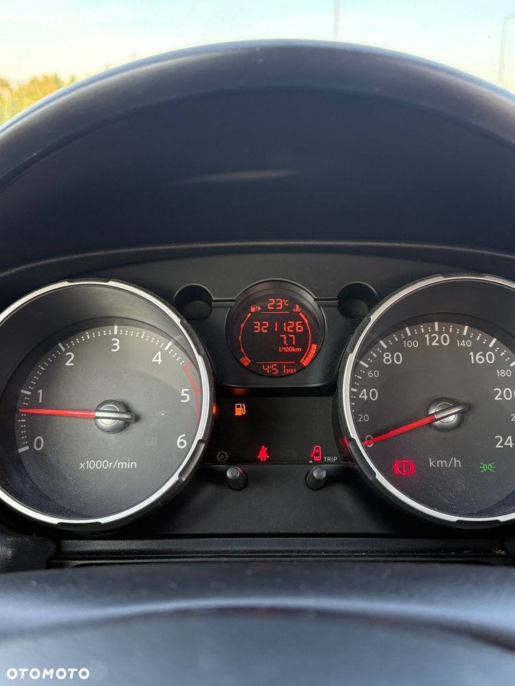 Nissan Qashqai 2.0 dCi Acenta - 18