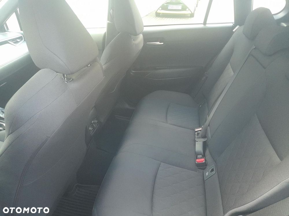 Toyota Corolla Cross - 10