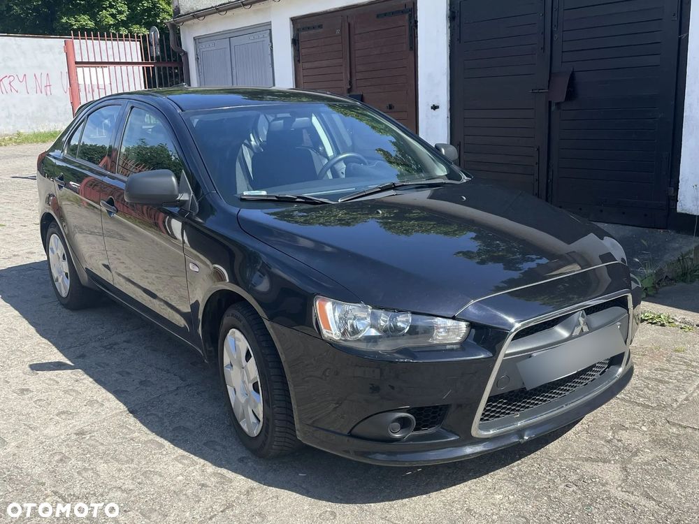 Mitsubishi Lancer - 3