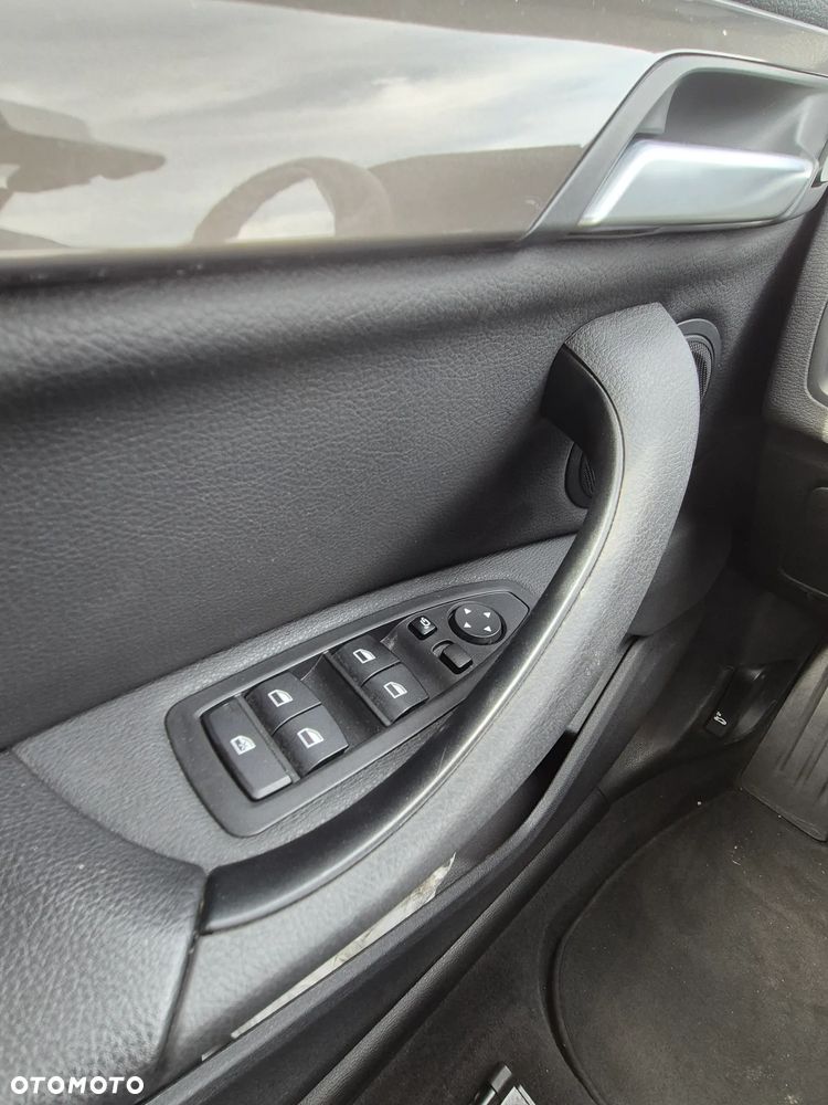 BMW X1 sDrive18i - 20